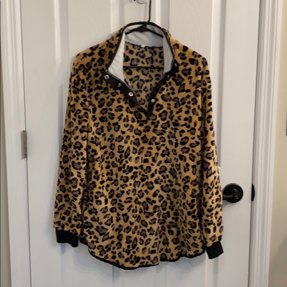 Leopard Fleece